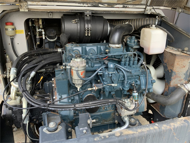 56191862-9.jpg