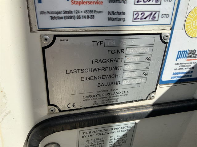 56359893-4.jpg
