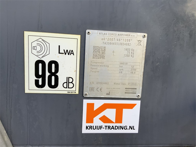 57442267-9.jpg